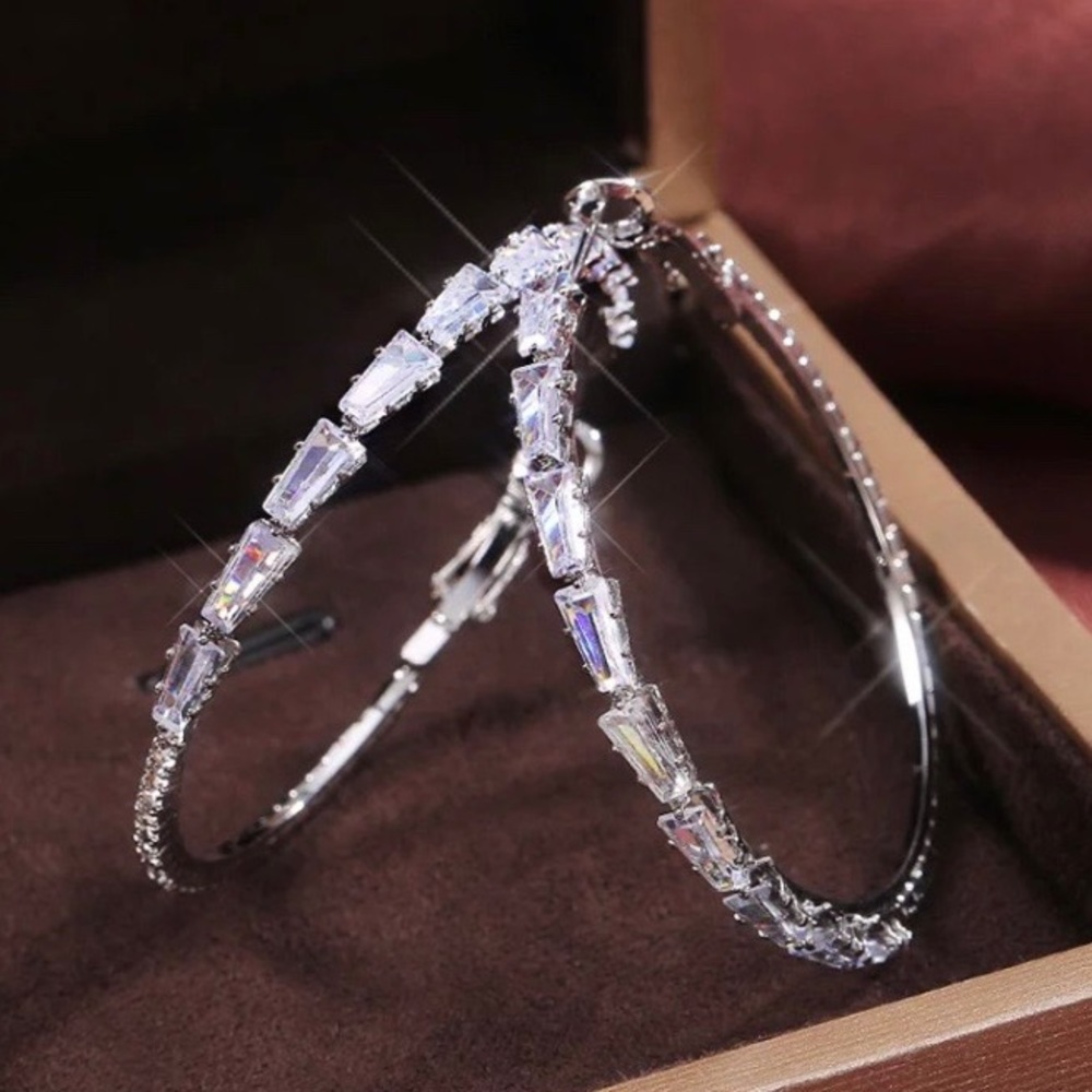 925 Sterling Silver White Sapphire Hoop Earrings - Picture 6 of 7